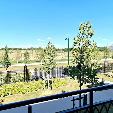 ***suite Parklane* 5min & Shopping * New*** Daire *